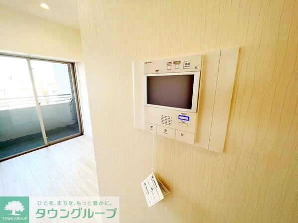 ONE ROOF FLAT TOGOSHIの物件内観写真